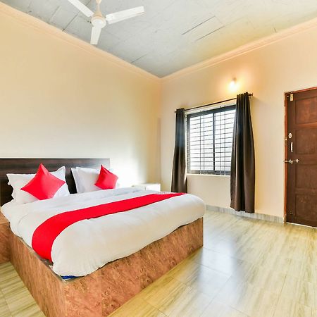 Oyo 15836 Pleasure River Front Resort Tuem Dış mekan fotoğraf