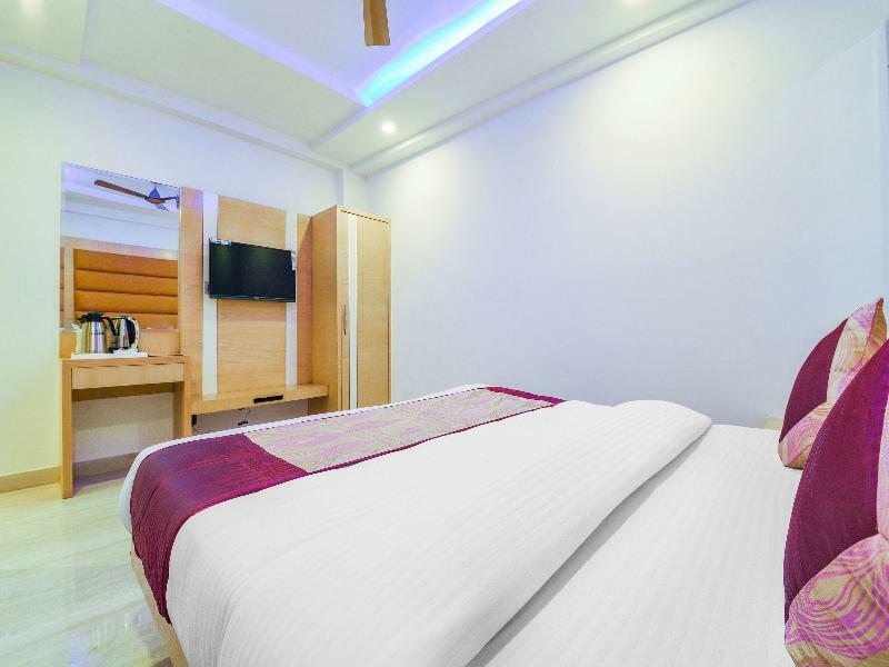 Oyo 15836 Pleasure River Front Resort Tuem Dış mekan fotoğraf