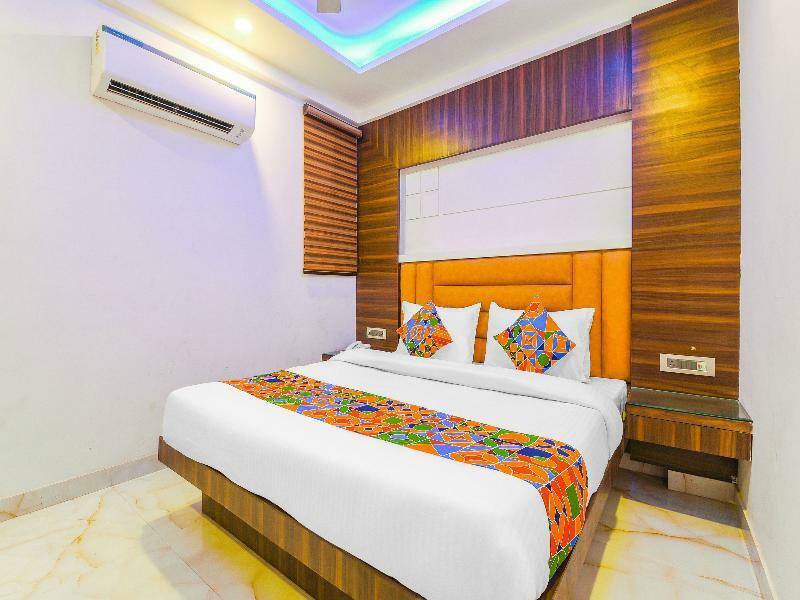 Oyo 15836 Pleasure River Front Resort Tuem Dış mekan fotoğraf