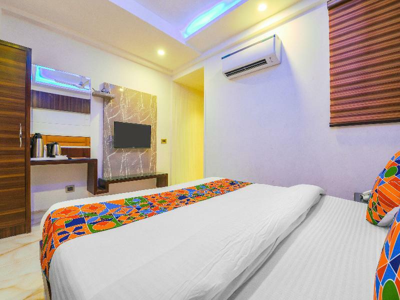 Oyo 15836 Pleasure River Front Resort Tuem Dış mekan fotoğraf